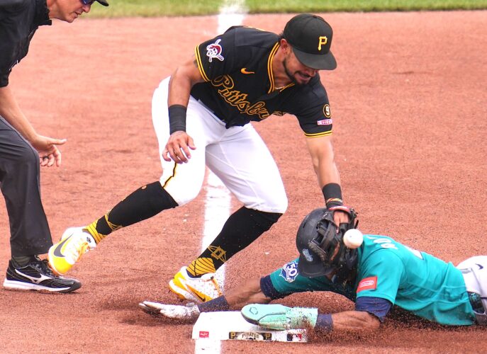 Pirates’ best start since 2015